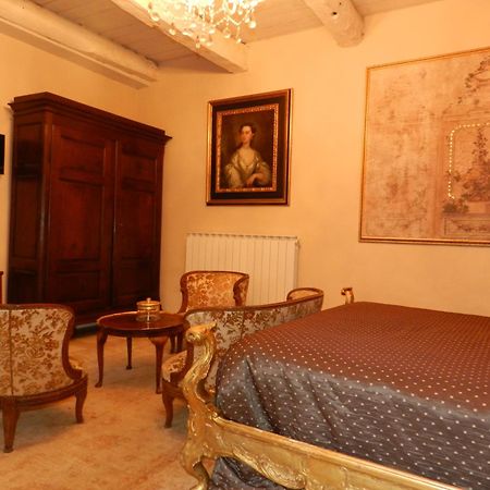Villa Bertagni Кастельнуово-ді-Гарфаньяна Екстер'єр фото