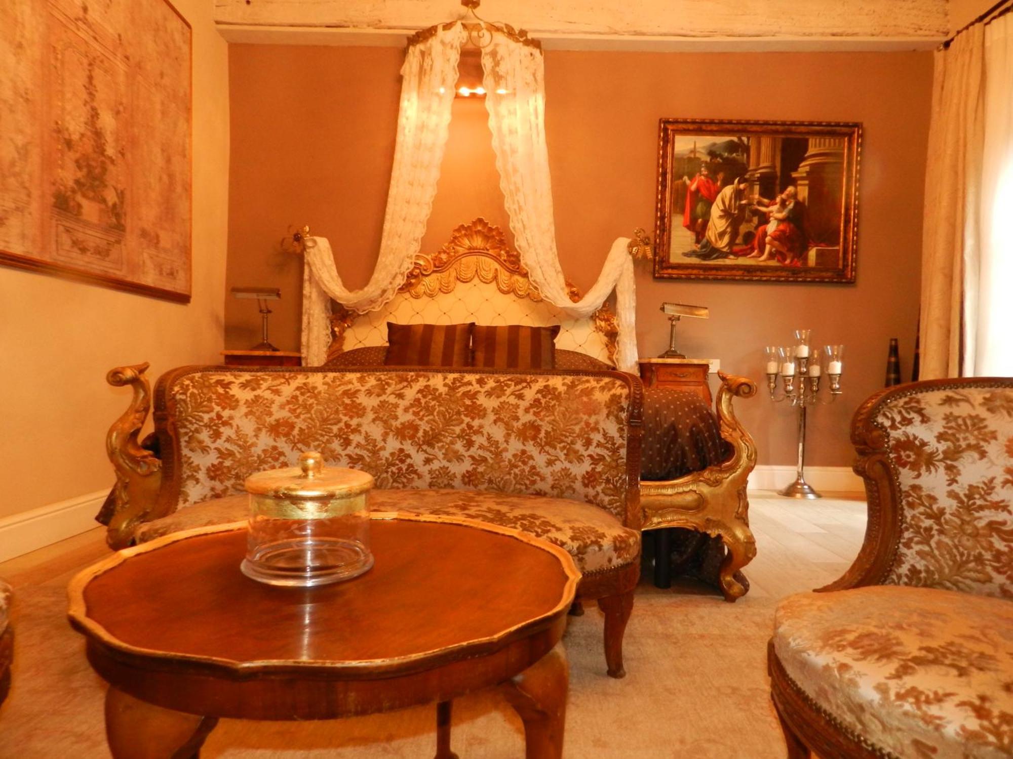 Villa Bertagni Кастельнуово-ді-Гарфаньяна Екстер'єр фото