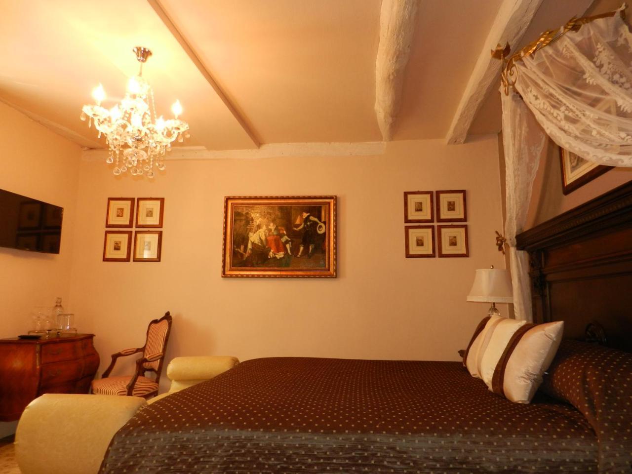 Villa Bertagni Кастельнуово-ді-Гарфаньяна Екстер'єр фото