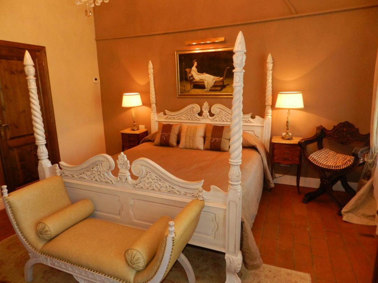 Villa Bertagni Кастельнуово-ді-Гарфаньяна Номер фото